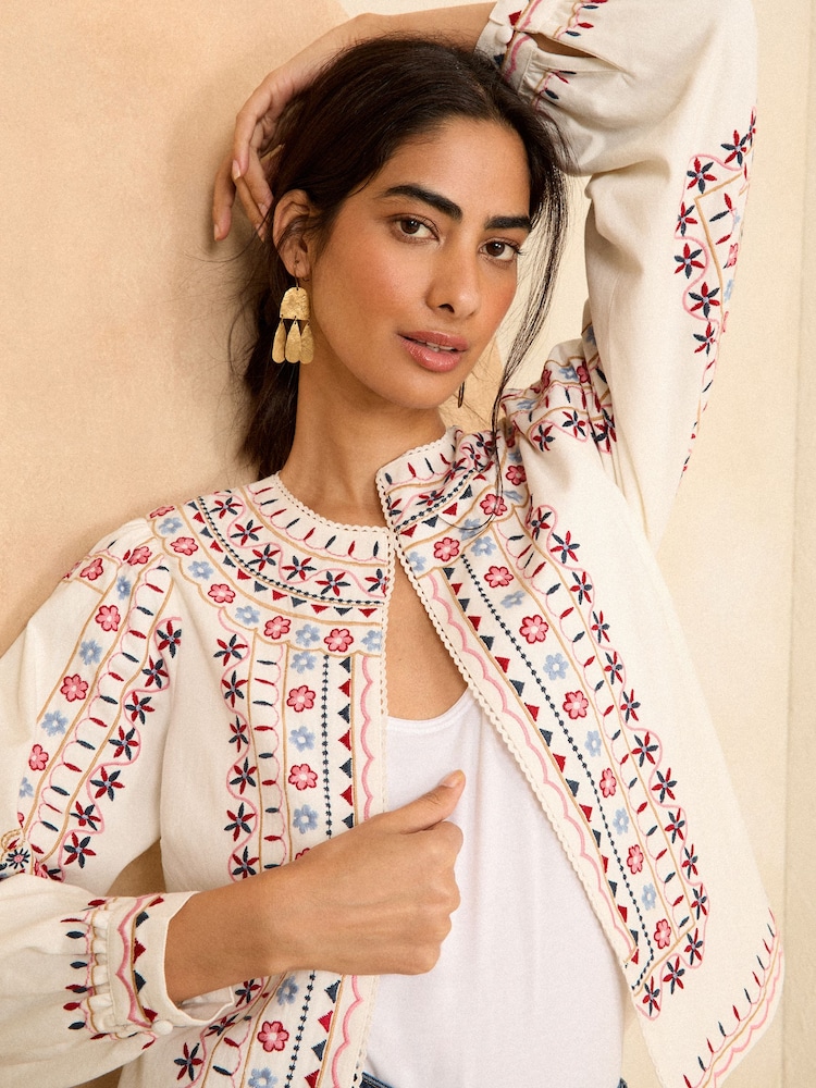 Love & Roses Ivory White Embroidered Long Sleeve Jacket - Image 2 of 4
