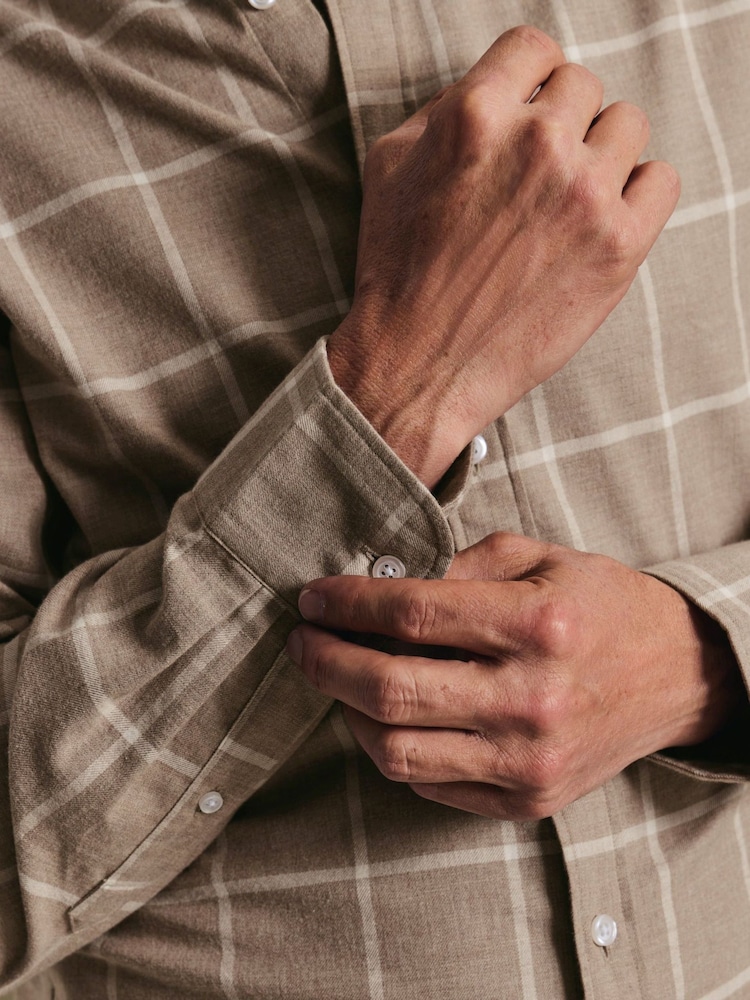 Dabisks tonis - Charles Tyrwhitt rūtainais, birstēts flaneļa krekls - Attēls 2 no 5