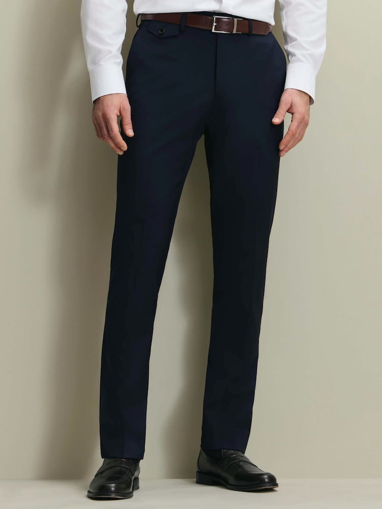 Azul marino - Pantalones de lana de alto rendimiento de corte ajustado de Charles Tyrwhitt - Imagen 1 de 6 Azul marino - Pantalones de lana de alto rendimiento de corte ajustado de Charles Tyrwhitt - Imagen 1 de 6