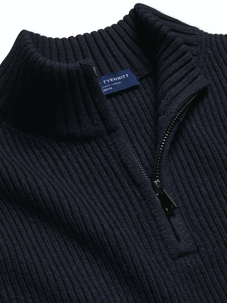 כחול כהה - Charles Tyrwhitt סוודר מצמר מרינו עבה עם רוכסן בצווארון - תמונה 5 מתוך 5 כחול כהה - Charles Tyrwhitt סוודר מצמר מרינו עבה עם רוכסן בצווארון - תמונה 5 מתוך 5