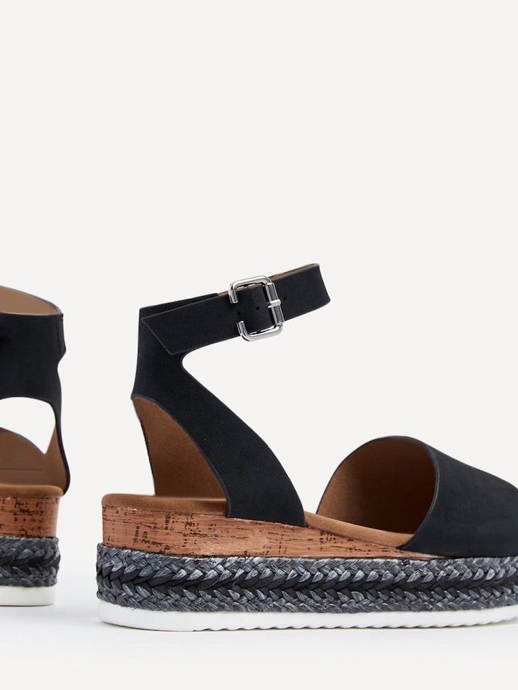 Linzi Black Wide Fit Arizona Espadrille Flatform Shoes With Plaited Sole - Image 5 of 5