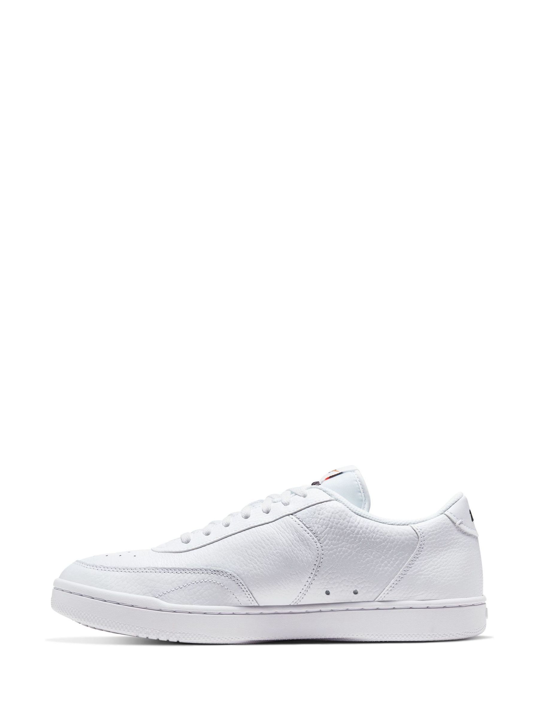 nike court vintage mens white