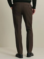 Marrón - Pantalones de lana de alto rendimiento de corte ajustado de Charles Tyrwhitt - Imagen 4 de 6