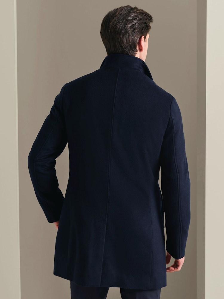 Mornarica Plavo - Charles Tyrwhitt Pure Vuna Visoki okovratnik Kaput - Slika 2 od 6 Mornarica Plavo - Charles Tyrwhitt Pure Vuna Visoki okovratnik Kaput - Slika 2 od 6