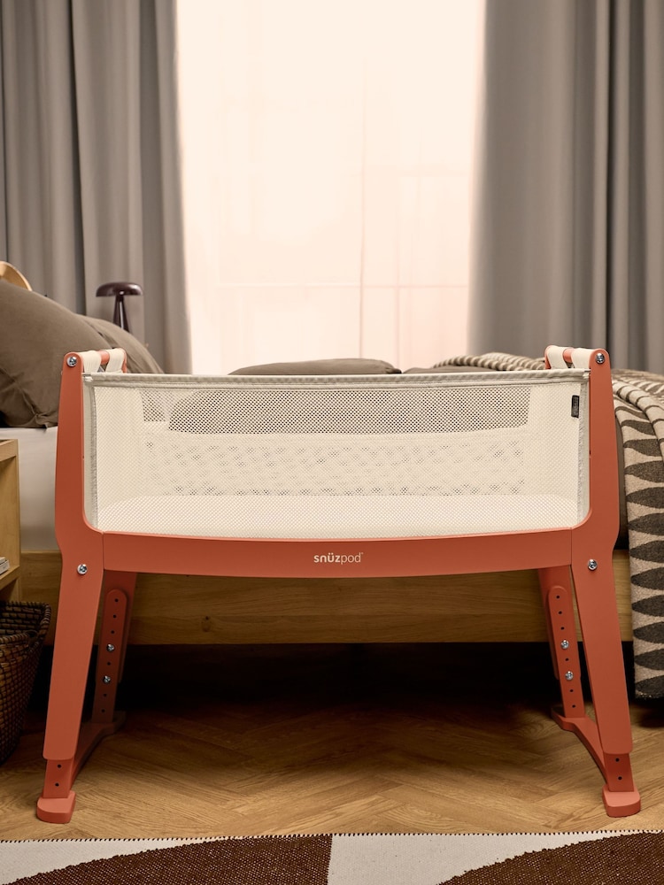 Snuz Ember Pod Studio Bedside Crib - Image 1 of 8 Snuz Ember Pod Studio Bedside Crib - Image 1 of 8