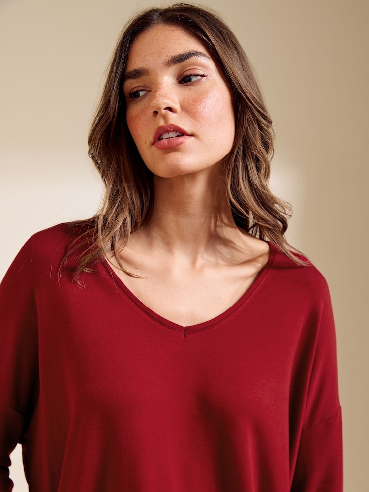 Roșu - Friends Like These V-Neck Long Sleeve Tunic - Imaginea 2 din 5