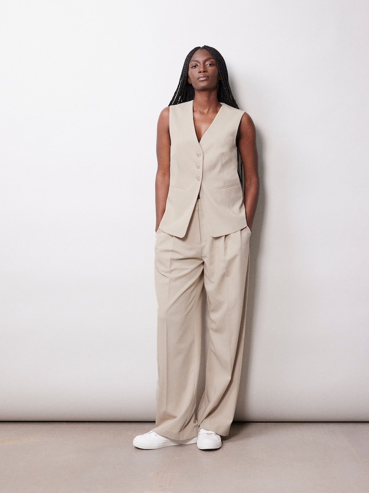 Albaray Natural Tailored Cutaway Waistcoat - Image 1 of 4