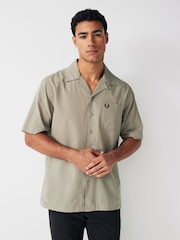 Fred Perry Beige Crepe Textured Short Sleeve Resort Shirt - Image 3 of 4