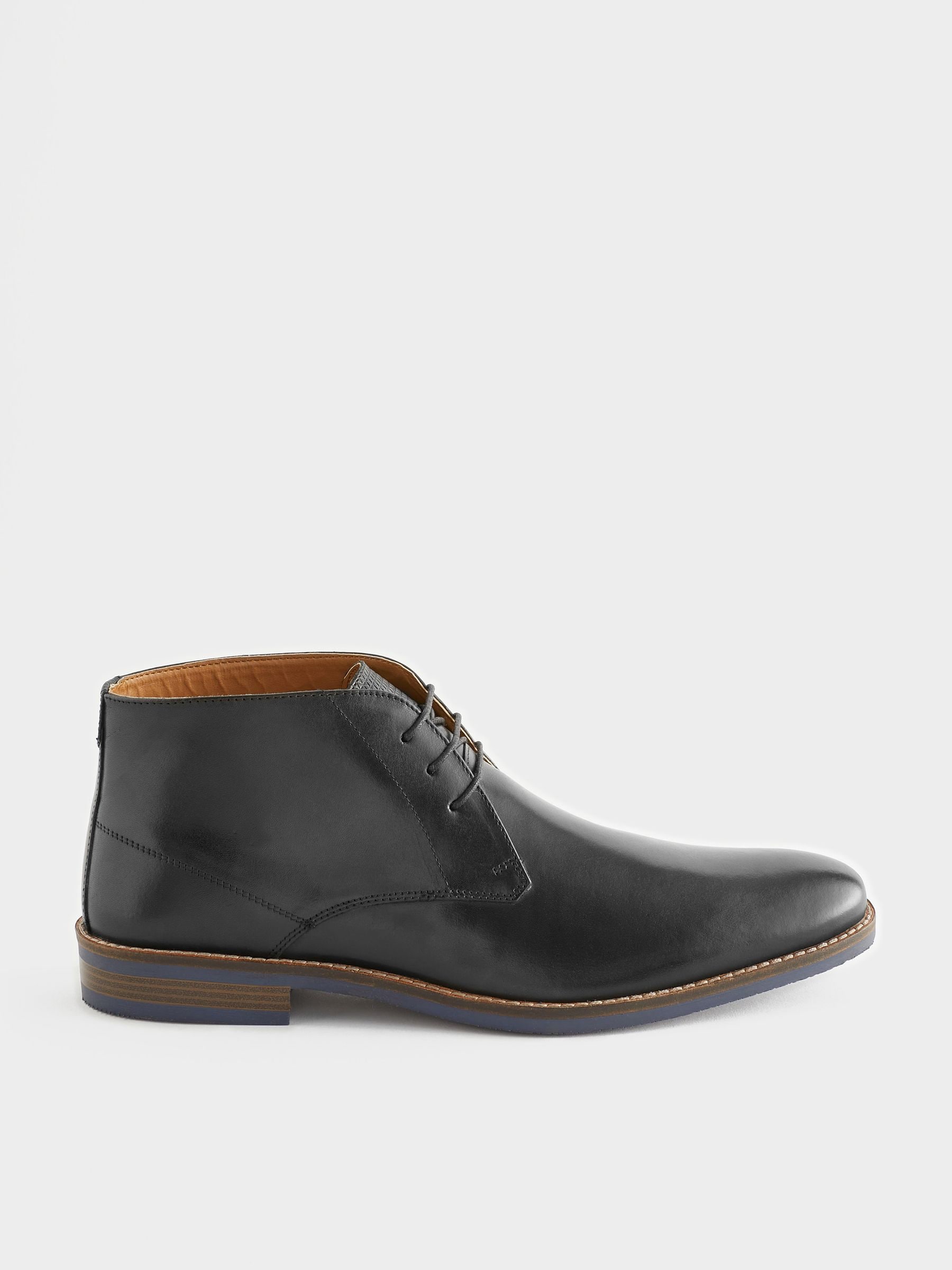Steve madden black chukka boots hot sale