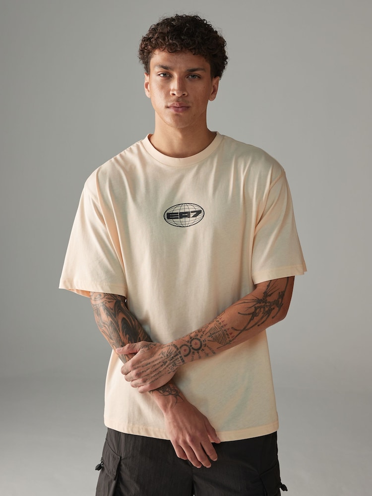 Emporio Armani EA7 Graphic Series Globe Oversized T-Shirt - Image 2 of 4