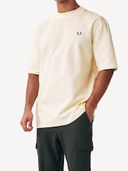 Fred Perry Relaxed Fit Slub Textured T-Shirt - Image 1 of 4