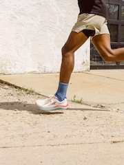 Altra Mens Paradigm 7 White Trainers - Image 6 of 7
