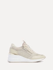 Nude - Zapatillas de deporte con cuña y detalle de purpurina Everett de Linzi - Imagen 2 de 5