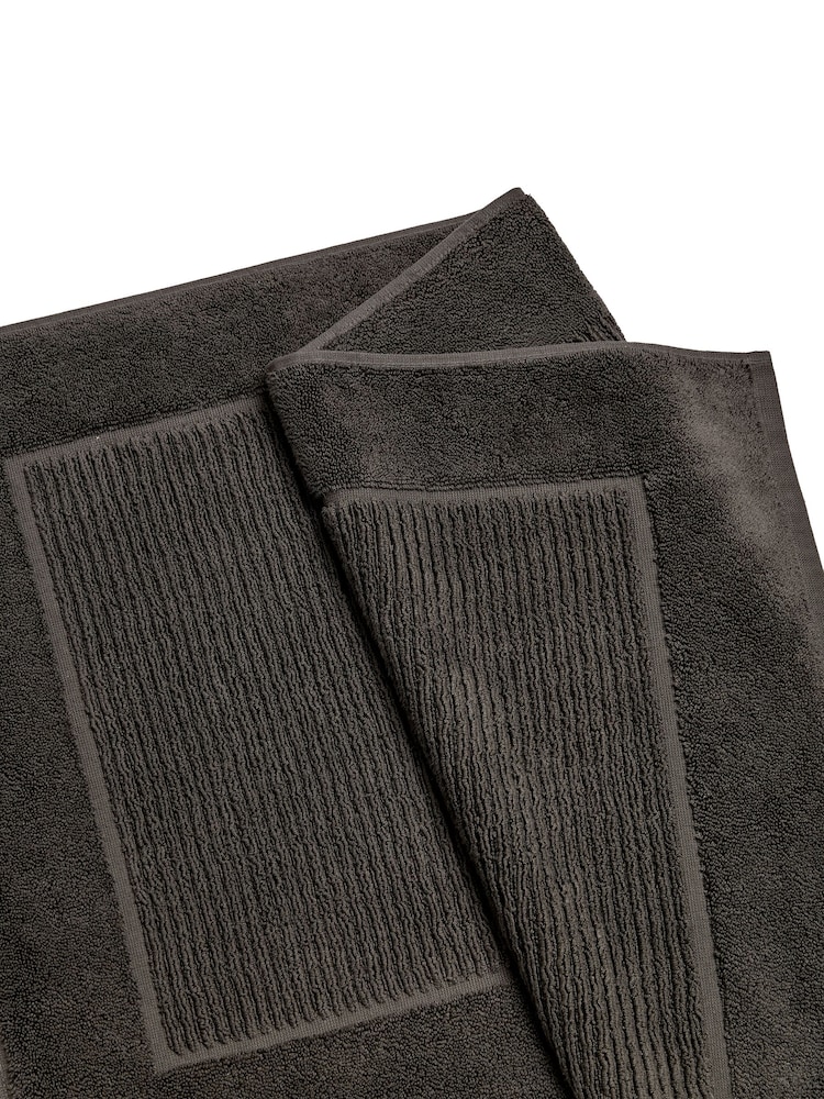 Christy Graphite Grey Supreme 1000GSM 100% Cotton Bat Mat - Image 2 of 2 Christy Graphite Grey Supreme 1000GSM 100% Cotton Bat Mat - Image 2 of 2