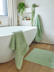 Christy Thyme Green Organic Cotton 850GSM Bath Mat - Image 1 of 3