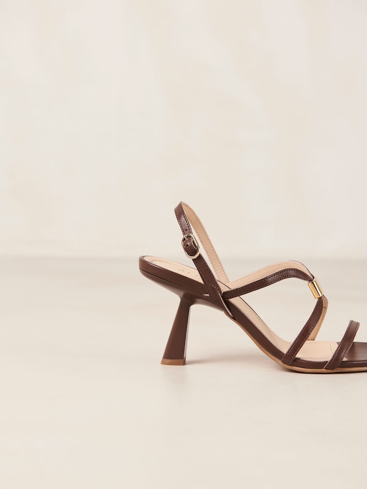 Alohas Brown Sandy Sandals - Image 7 of 7