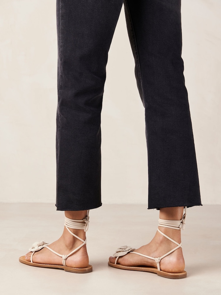 Alohas White Jakara Sandals - Image 2 of 4