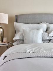 Christy Platinum Riley Luxury 400TC 100% Cotton Jacquard Duvet Set - Image 2 of 4
