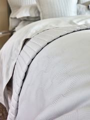 Christy Platinum Riley Luxury 400TC 100% Cotton Jacquard Duvet Set - Image 3 of 4