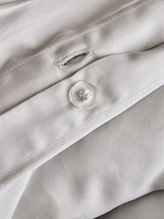Christy Platinum Riley Luxury 400TC 100% Cotton Jacquard Duvet Set - Image 4 of 4