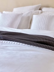 Christy White Riley Luxury 400 Thread Count 100% Cotton Jacquard Cover and Pillowcase Set - Image 2 of 4