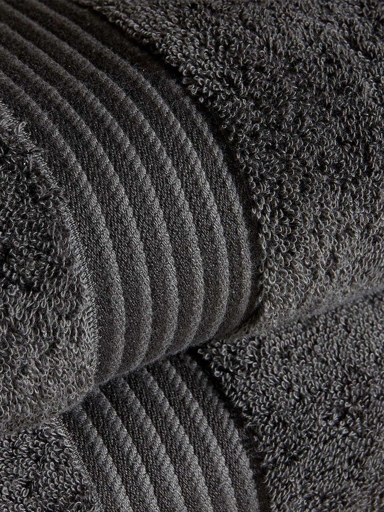 Christy Graphite Grey Supreme Hygro® - 650 GSM 100% Cotton Towel - Image 4 of 4