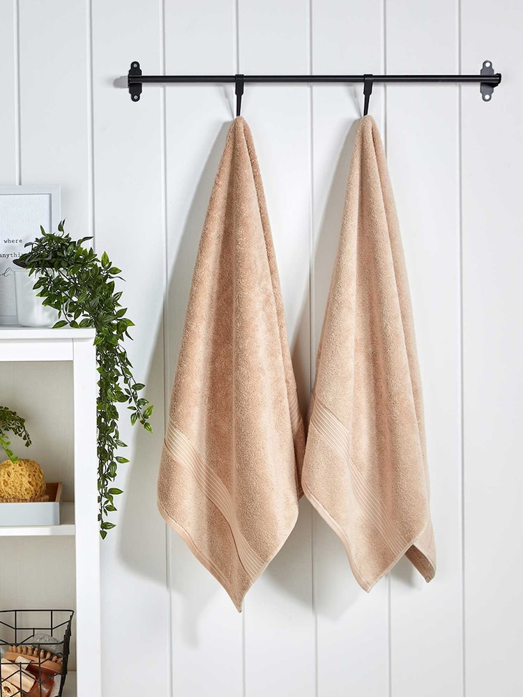 Hygro® Christy Supreme - 650 GSM 100% Cotton Towel - Изображение 1 из 4 Hygro® Christy Supreme - 650 GSM 100% Cotton Towel - Изображение 1 из 4