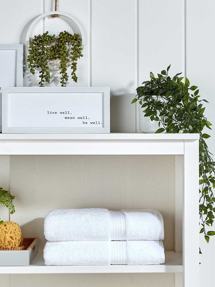 Christy White Supreme Hygro® - 650 GSM 100% Cotton Towel - Image 2 of 4