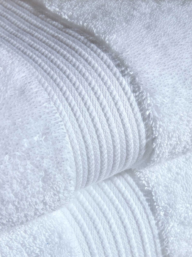 Christy White Supreme Hygro® - 650 GSM 100% Cotton Towel - Image 4 of 4