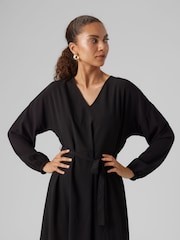 VERO MODA Black V-Neck Tie Waist Detail Dress - Image 4 of 5