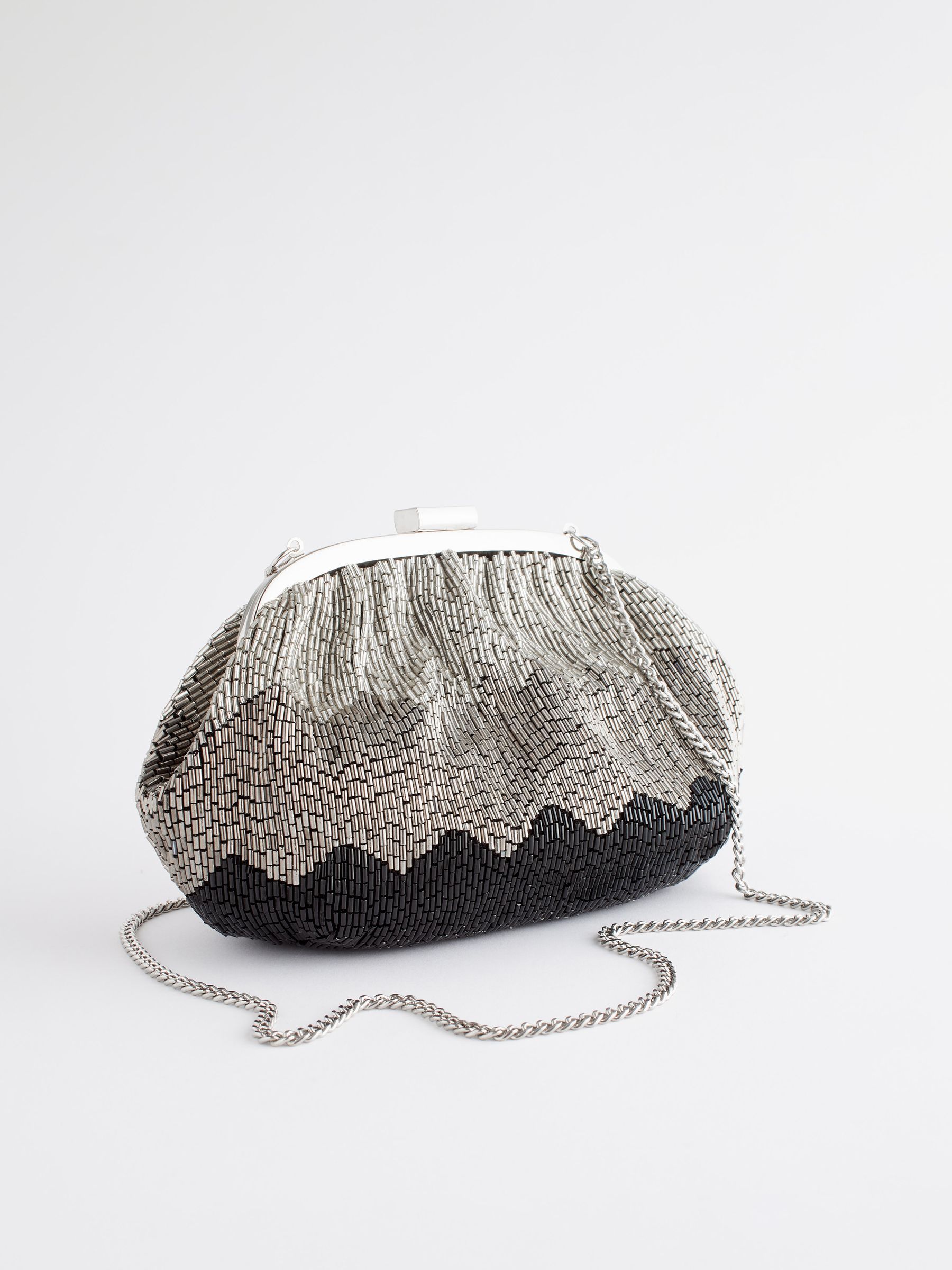Silver occasion bag 2025