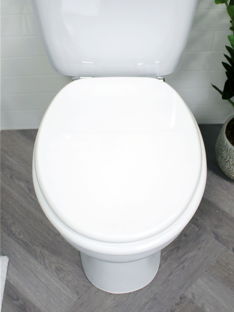 Showerdrape White Oxford Wooden Toilet Seat - Image 1 of 4