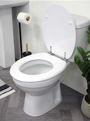 Showerdrape White Oxford Wooden Toilet Seat - Image 2 of 4