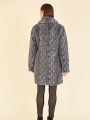 Yumi Grey Snakeskin Print Faux Fur Coat - Image 4 of 5