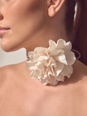 Cream Flower Corsage Wrap Choker Necklace - Image 3 of 5