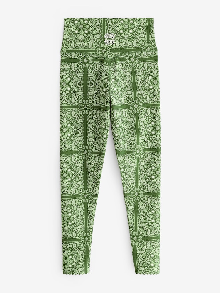 Bandana-Muster, Grün - Never Fully Dressed Sport-Leggings - Bild 2 von 5