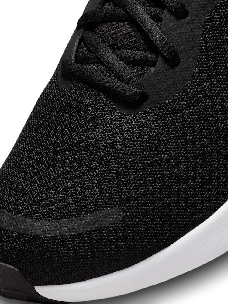 Nike Black/White Revolution 7 Road Running Trainers - Image 11 of 11