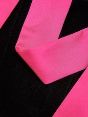Florere Velvet Tie Neck Midi Dress - Image 5 of 5