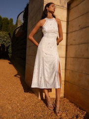 Weiß - Ärmelloses Spitzen-Midikleid mit Schlitz - Bild 1 von 6