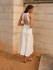 Weiß - Ärmelloses Spitzen-Midikleid mit Schlitz - Bild 3 von 6