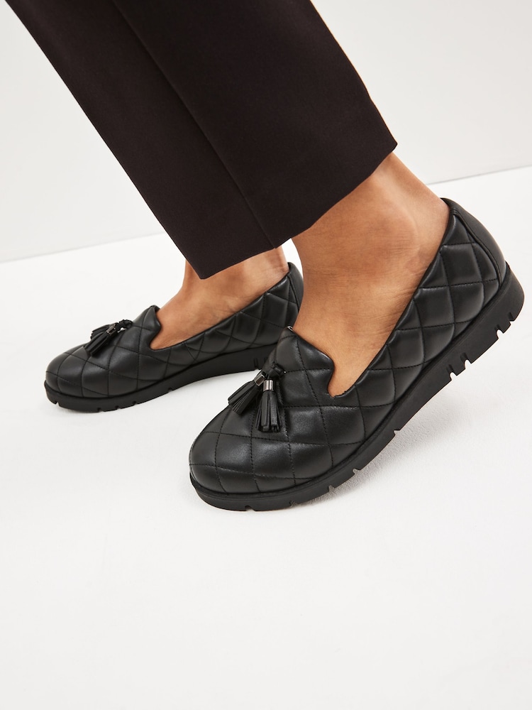 Black Forever Comfort® With Motionflex Leather Quilted Slip On Shoes - Image 2 of 8