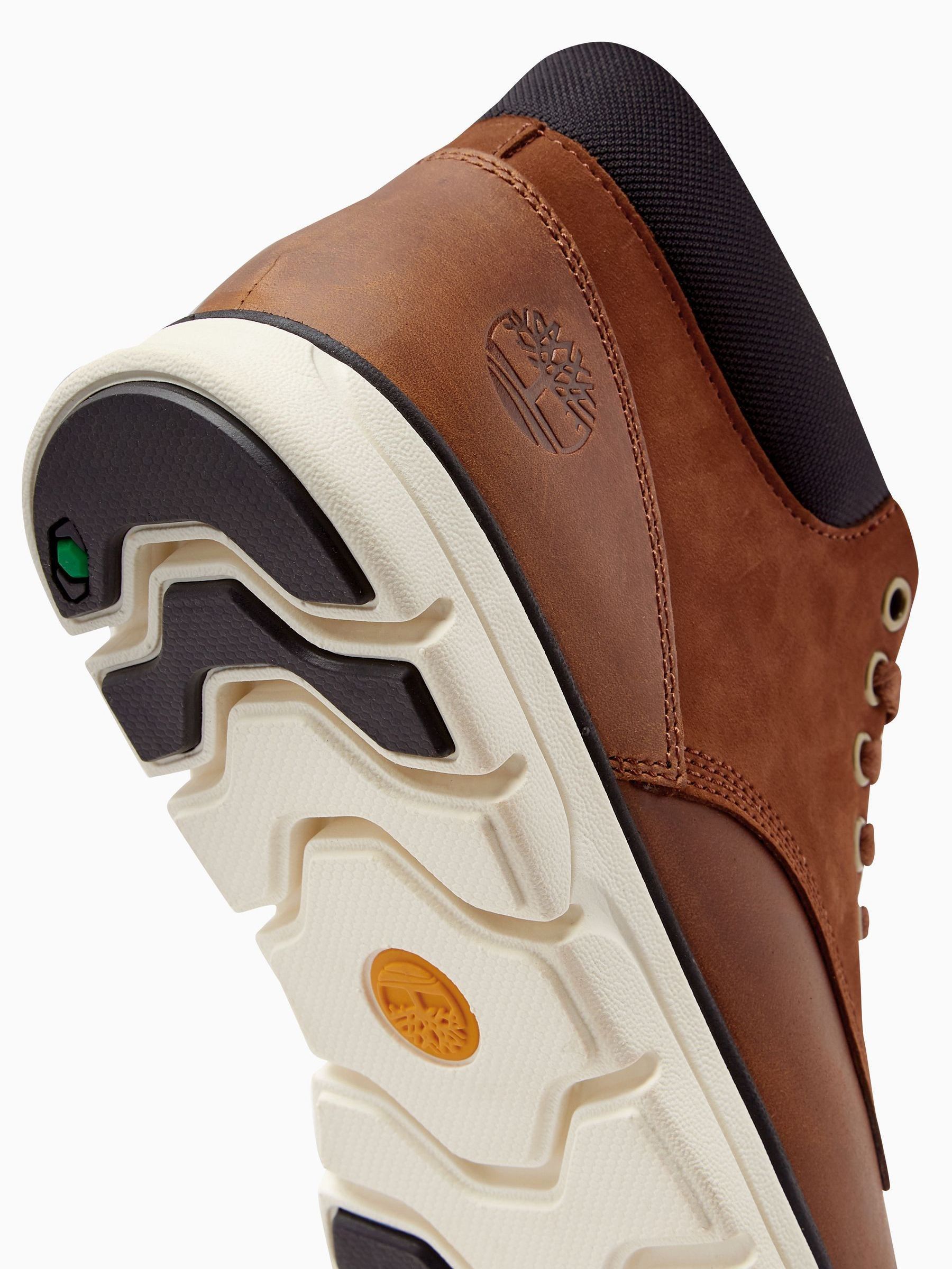 Timberland brown bradstreet chukka boots top