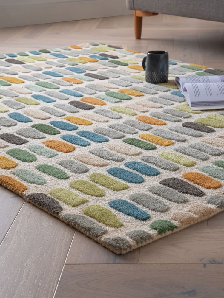 Green Sketch Rug - Image 2 of 4