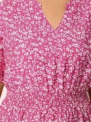 Yours Curve Pink Airflow Notchneck Maxi Dress - Image 4 of 5