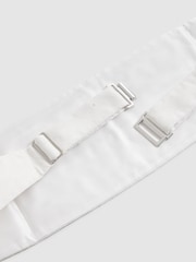 Reiss Ecru Parma Silk Blend Pleated Cummerbund - Image 3 of 4