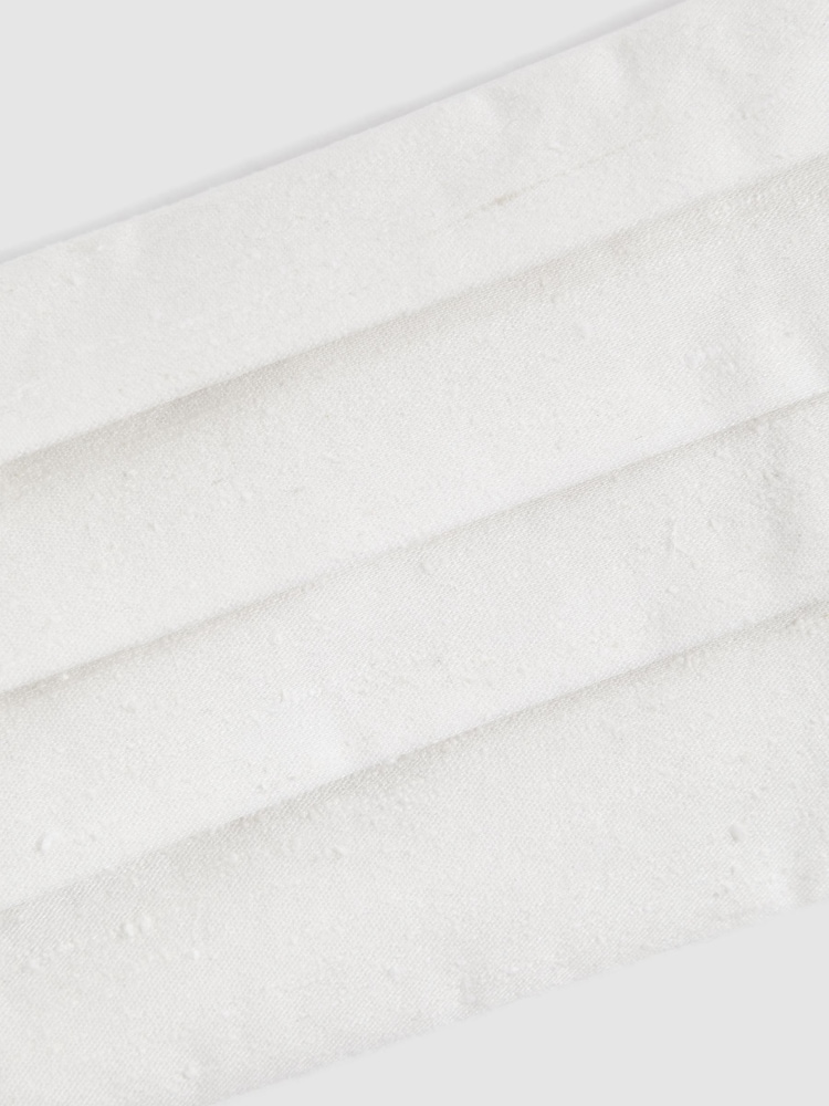 Reiss Ecru Parma Silk Blend Pleated Cummerbund - Image 4 of 4