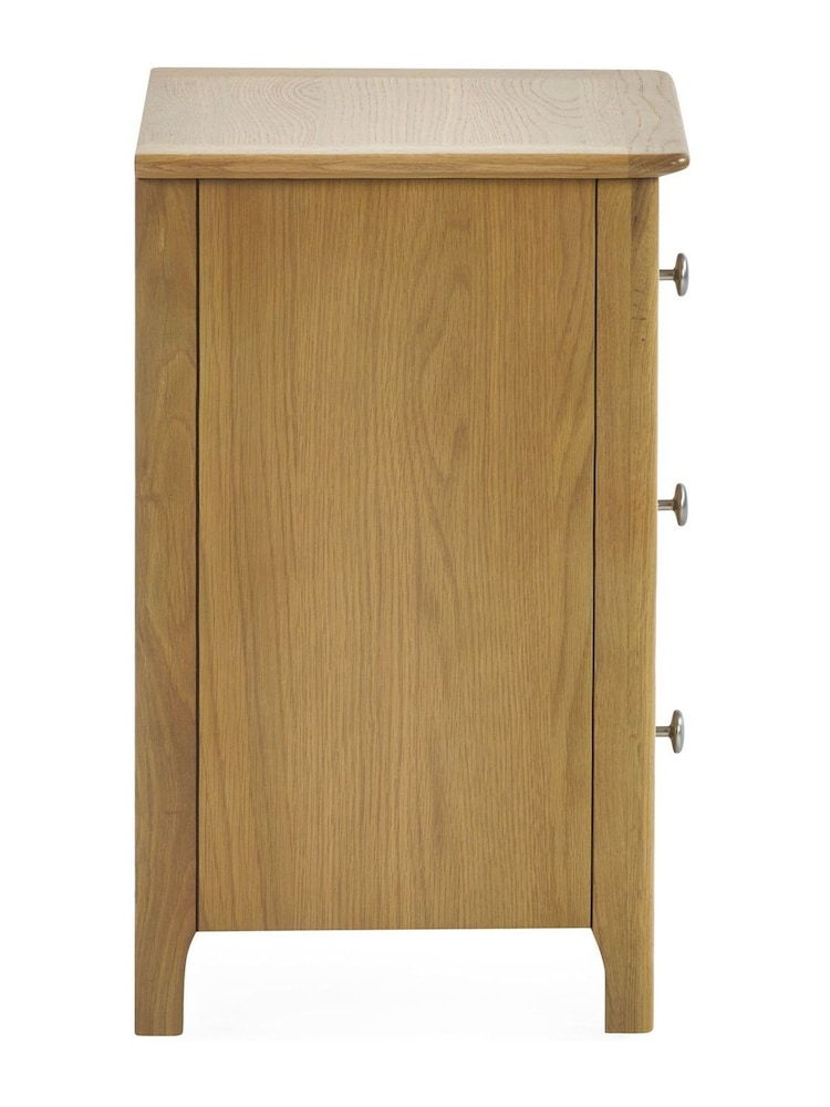 Julian Bowen Oak Somerset Compact 3 Drawer Bedside Table - Image 10 of 10