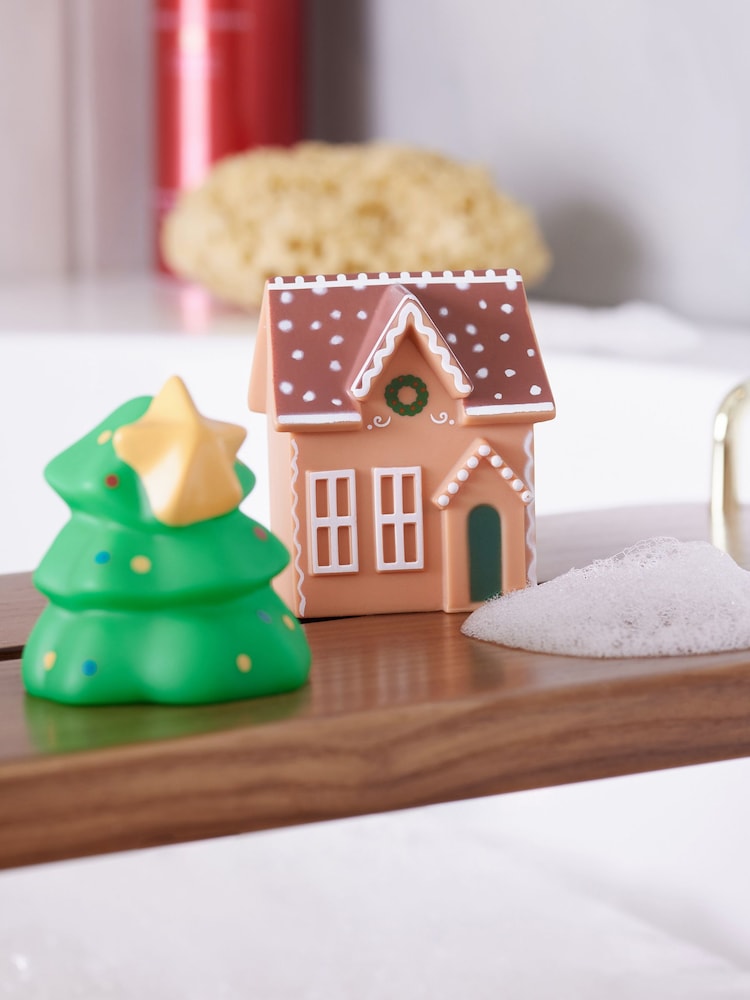 Set of 5 Brown Gingerbread Christmas Bath Buddies - Image 2 of 4 Set of 5 Brown Gingerbread Christmas Bath Buddies - Image 2 of 4