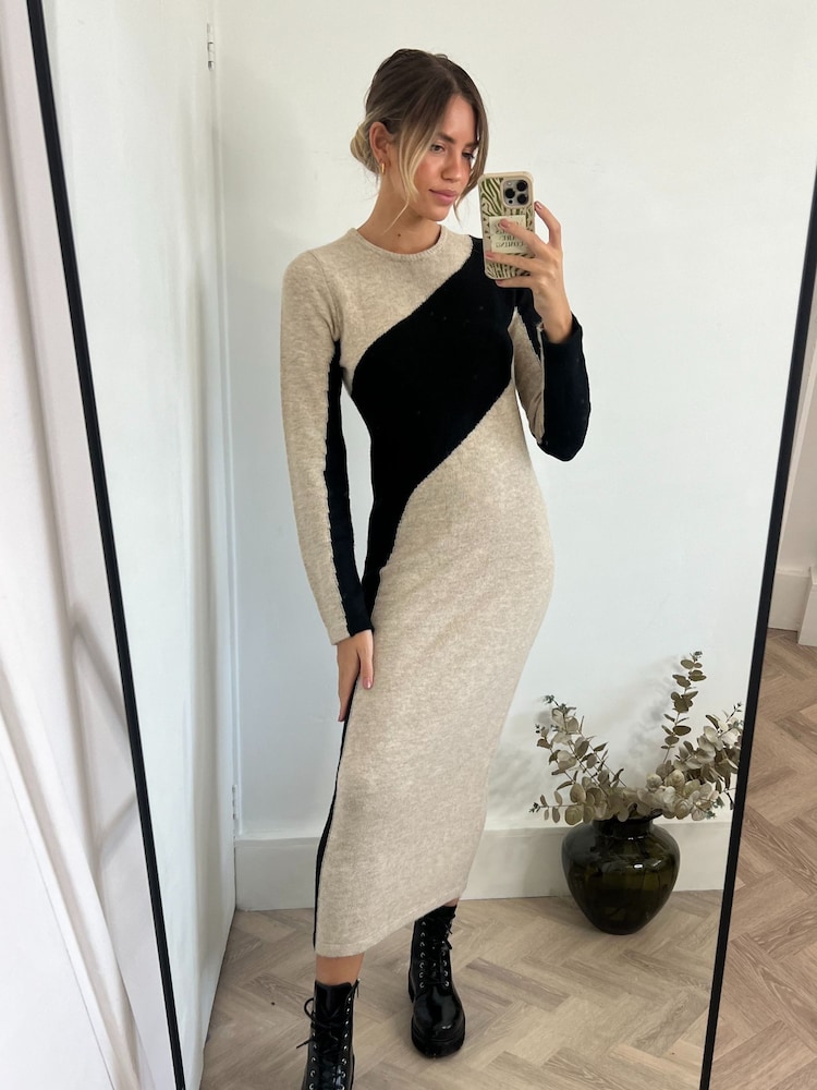 Style Cheat Gestricktes Farbblock-Pullover Midaxi-Kleid​​​​​​​ - Bild 1 von 4