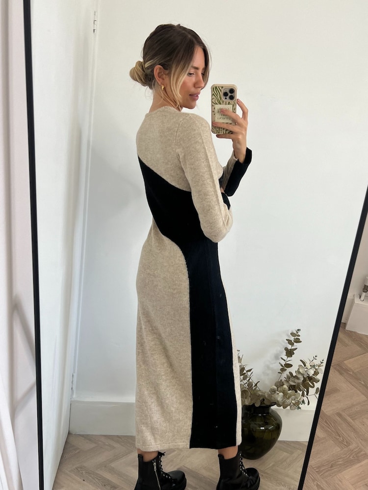 Style Cheat Gestricktes Farbblock-Pullover Midaxi-Kleid - Bild 2 von 4 Style Cheat Gestricktes Farbblock-Pullover Midaxi-Kleid - Bild 2 von 4